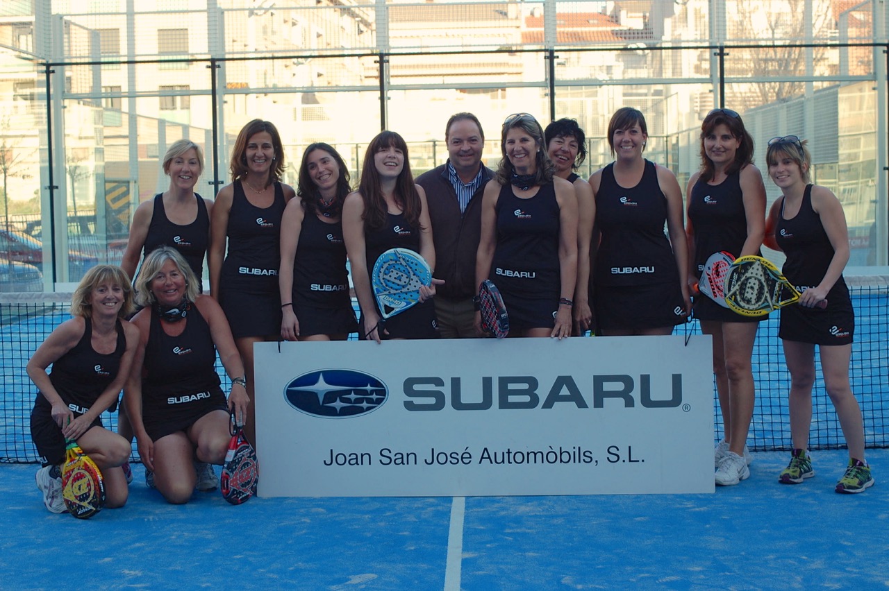 Padel-adults3.jpg